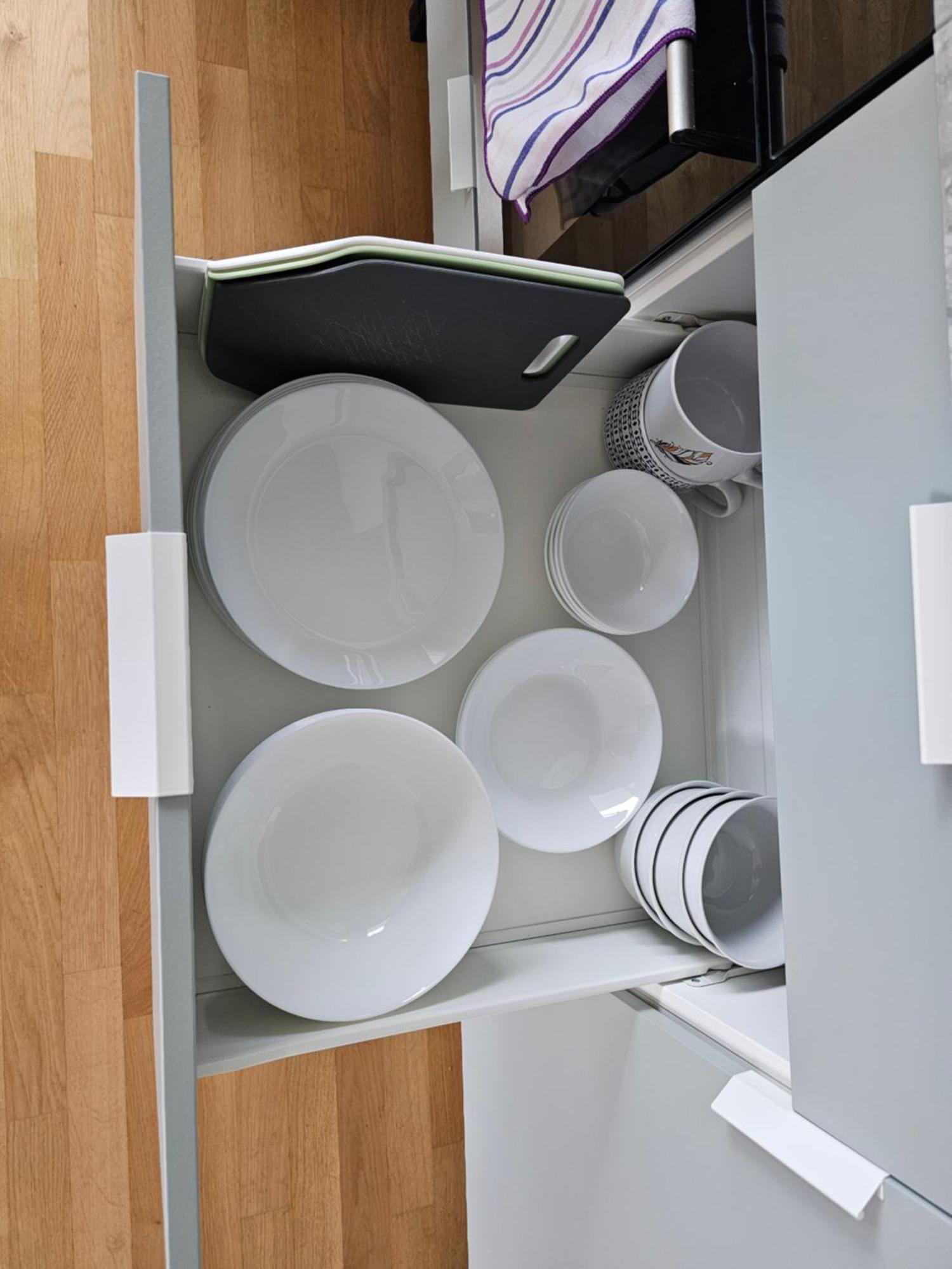 3 2 Bathrooms 2 Toilets New Center Of Underground Parking Space Contactless Self Check-in *