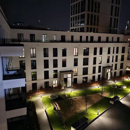 3 2 Bathrooms 2 Toilets New Center Of Underground Parking Space Contactless Self Check-in Appartement