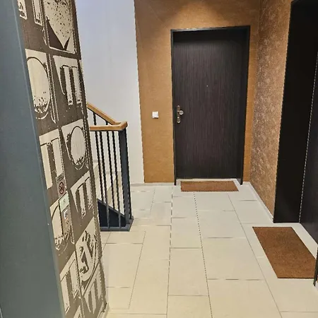 3 2 Bathrooms 2 Toilets New Center Of Underground Parking Space Contactless Self Check-in Appartement Düsseldorf