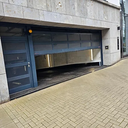 Appartement 3 2 Bathrooms 2 Toilets New Center Of Underground Parking Space Contactless Self Check-in *