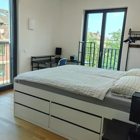 Appartement 3 2 Bathrooms 2 Toilets New Center Of Underground Parking Space Contactless Self Check-in *