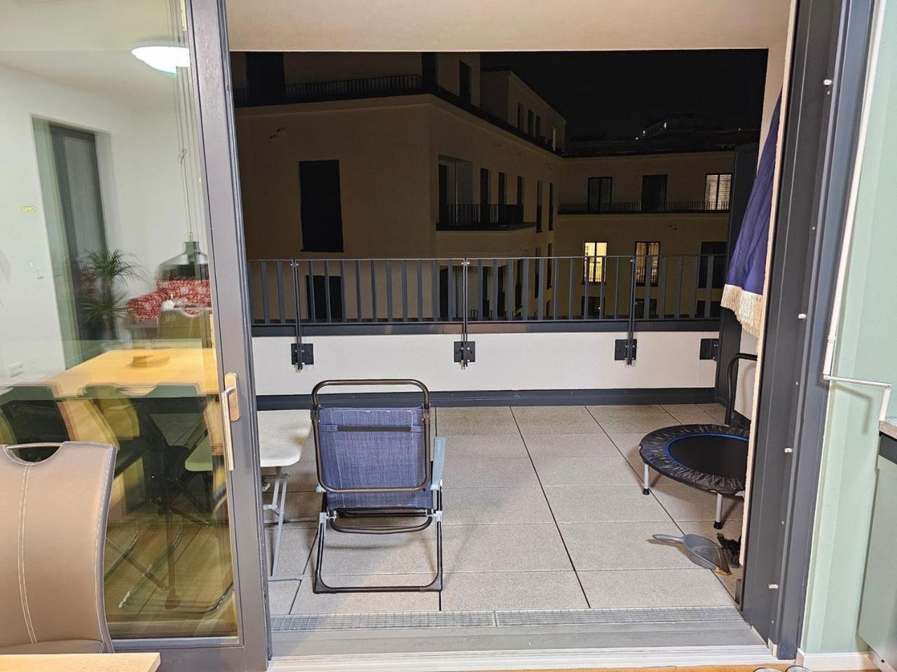 Appartement 3 2 Bathrooms 2 Toilets New Center Of Underground Parking Space Contactless Self Check-in