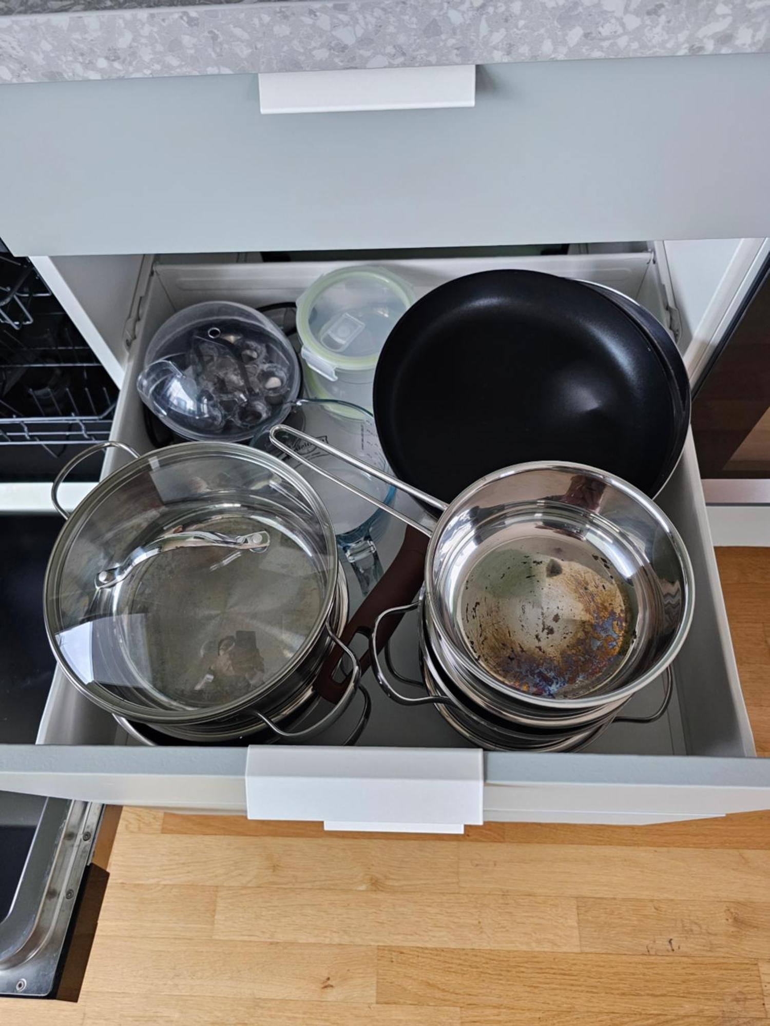 3 2 Bathrooms 2 Toilets New Center Of Underground Parking Space Contactless Self Check-in Appartement Düsseldorf