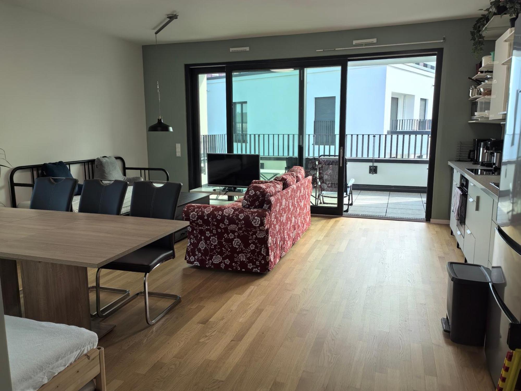 3 2 Bathrooms 2 Toilets New Center Of Underground Parking Space Contactless Self Check-in Appartement Düsseldorf